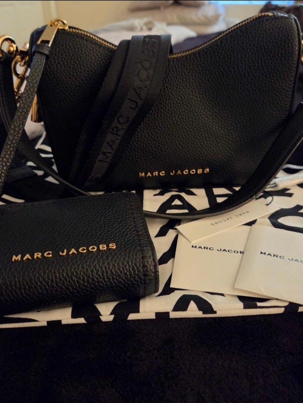 Marc Jacobs Drifter Convertible Shoulder Bag with matching wallet set & dust bag